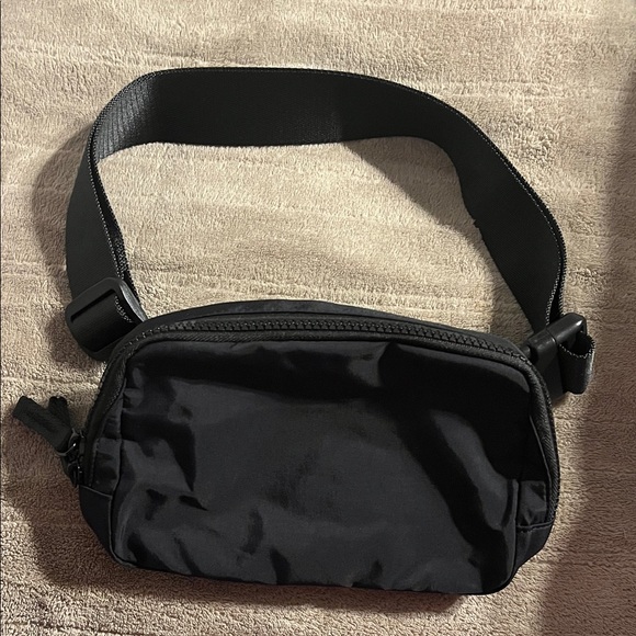 Handbags - Black belt Bag